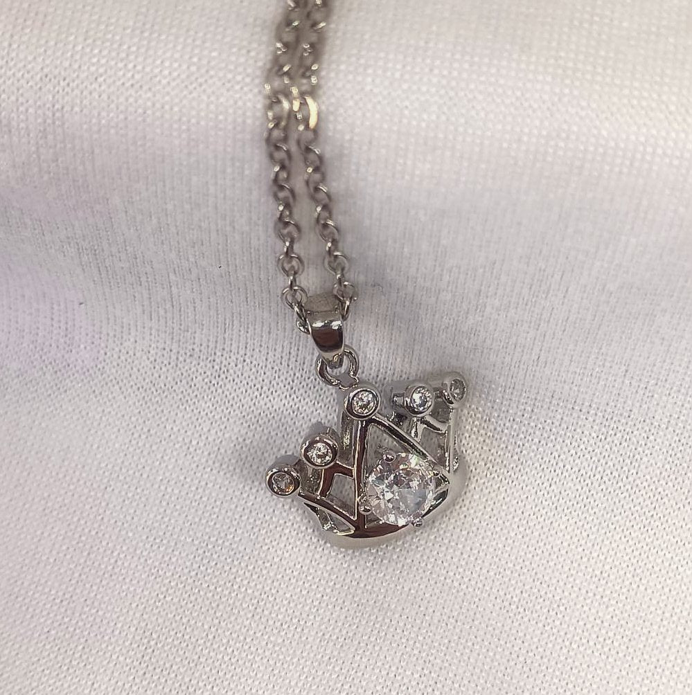 God’s Princess Silver Crown Pendant Necklace with Cubic Zirconia