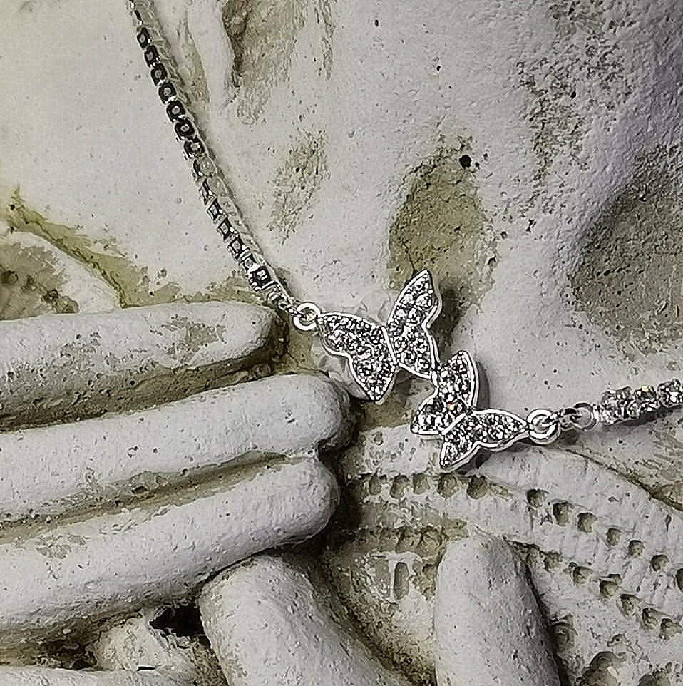Grace in Flight 4-Piece Butterfly Jewelry Set